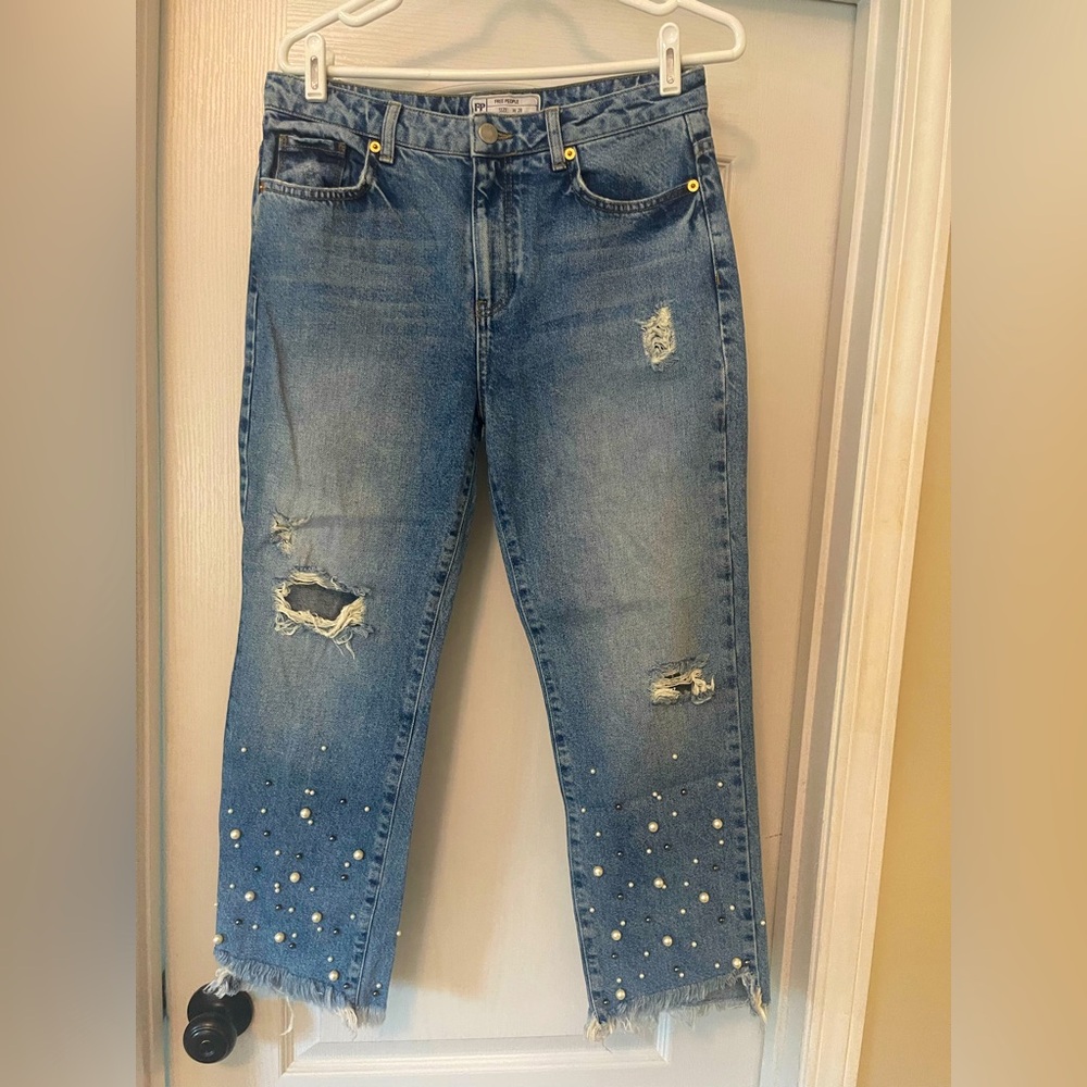 Free People pearl embellished raw hem jeans size 28